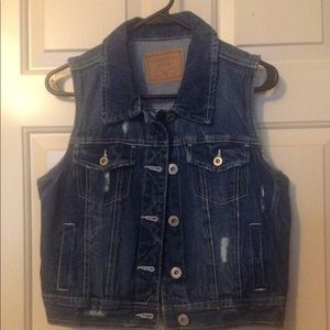 Vest/ Denim